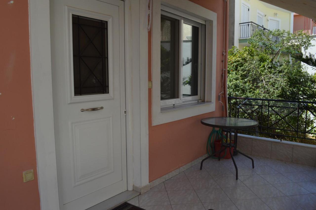 Anastasias Apartment Center City By Dimitropoulos Egio Exterior foto